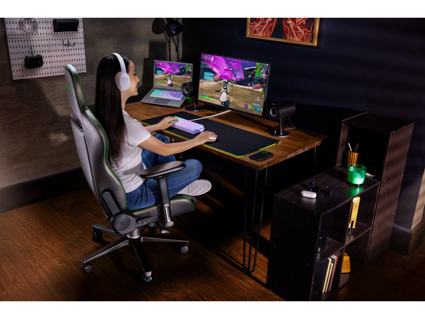 Крісло для геймерів Razer Enki (RZ38-03720300-R3G1) Black — фото 10