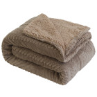 Коричневий