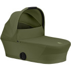 Темно зеленый