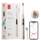 Золотистый