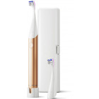 Золотистый